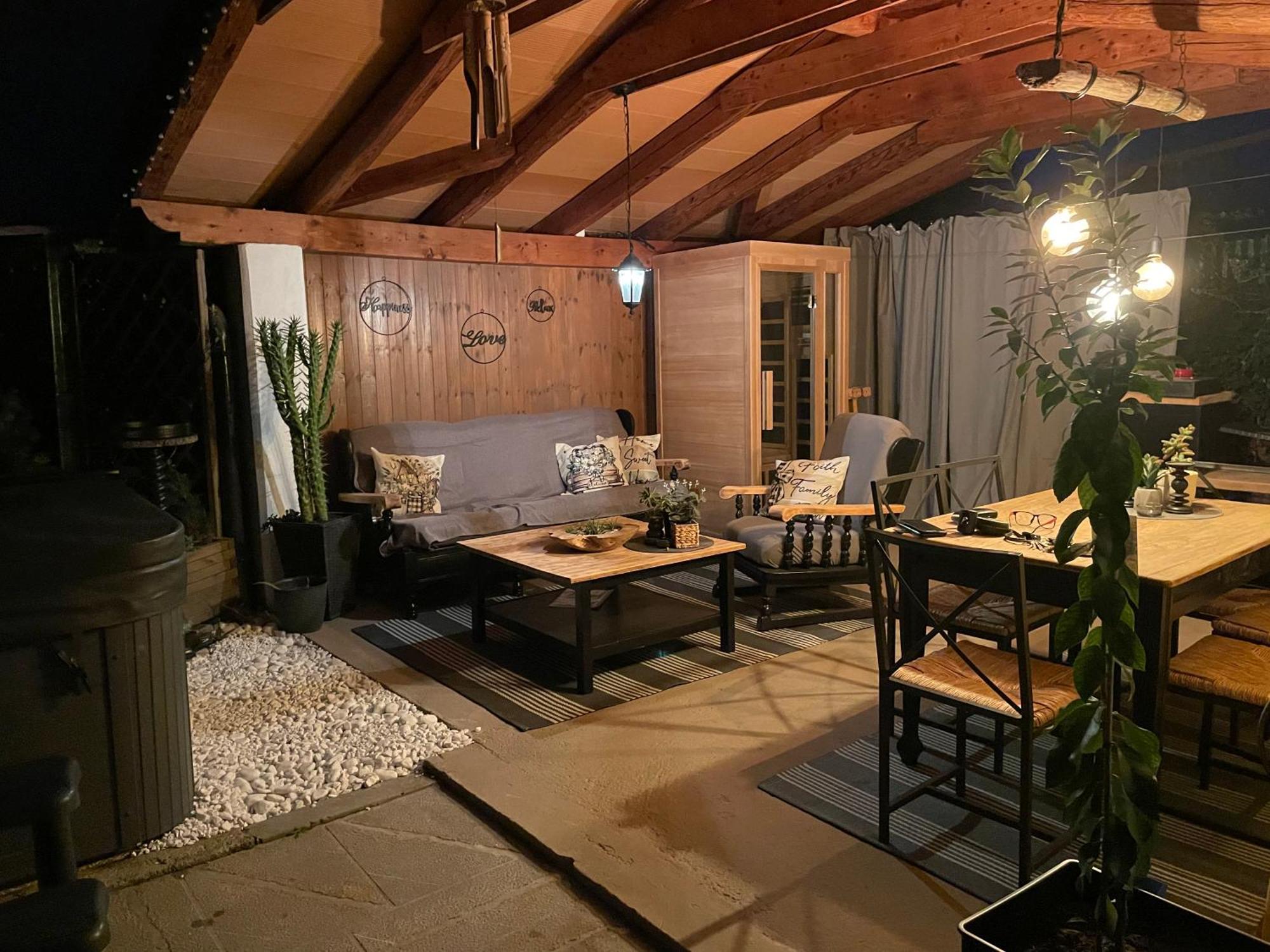 Villa Noa Jacuzzi & Sauna Izola Exteriér fotografie