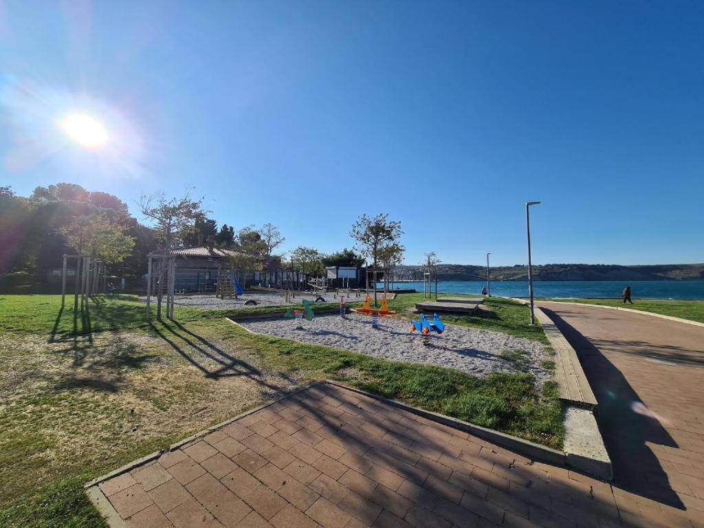 Villa Noa Jacuzzi & Sauna Izola Exteriér fotografie