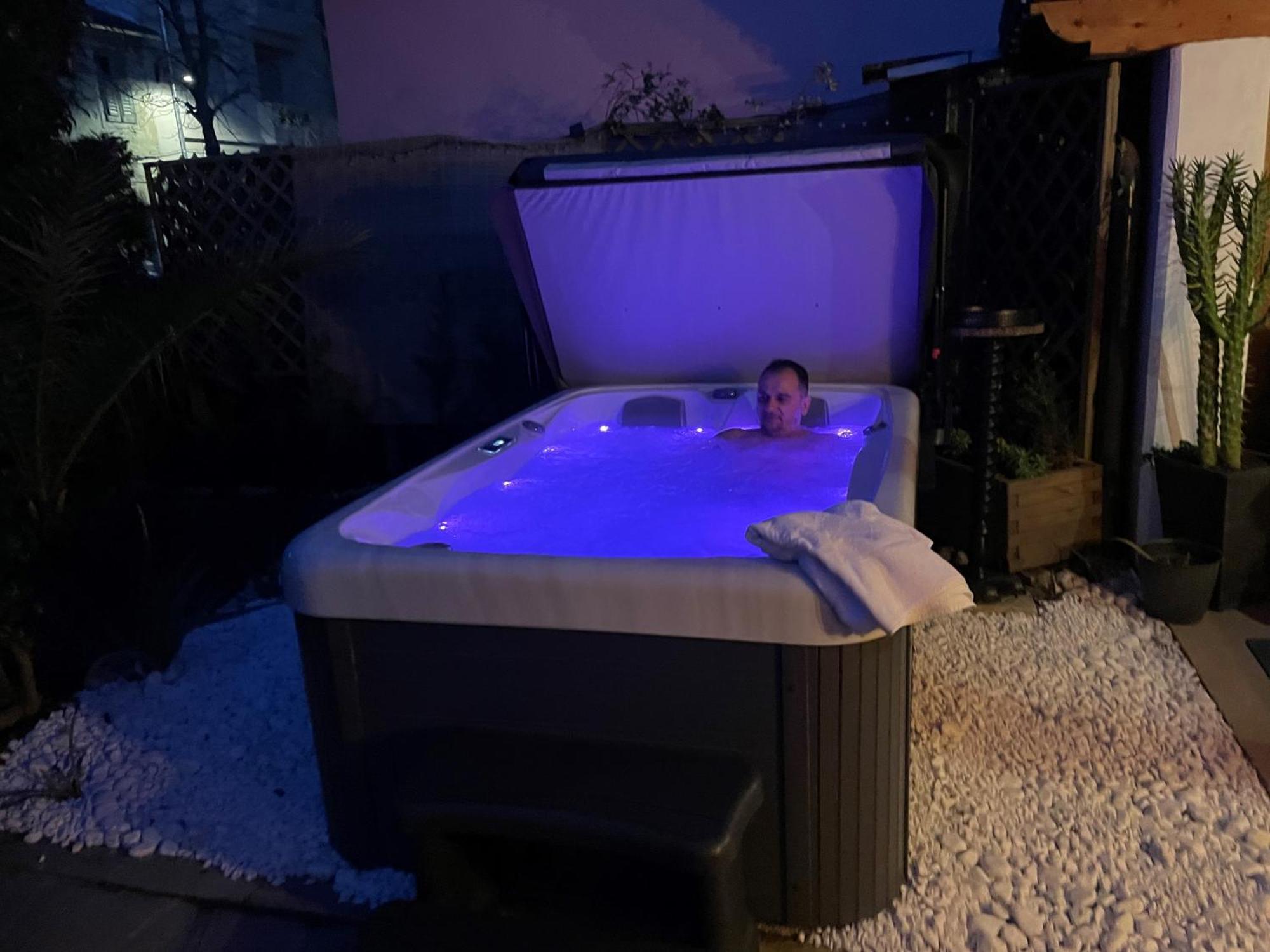 Villa Noa Jacuzzi & Sauna Izola Exteriér fotografie