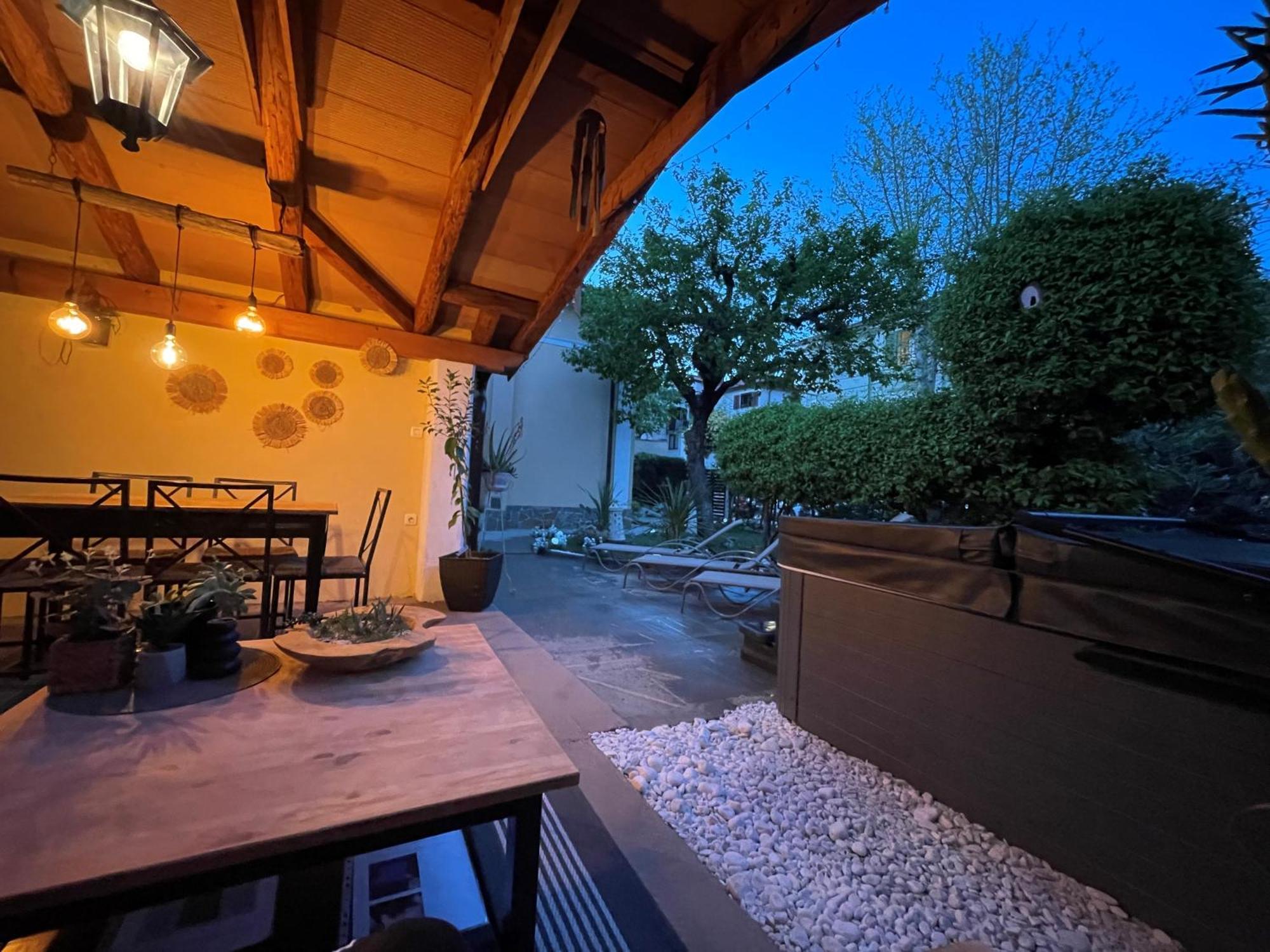 Villa Noa Jacuzzi & Sauna Izola Exteriér fotografie